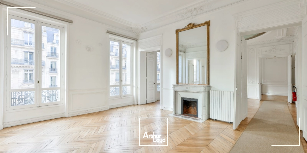 Bureaux à louer à PARIS 75001