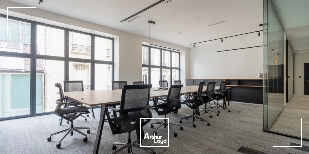 Bureaux à louer à PARIS 75008