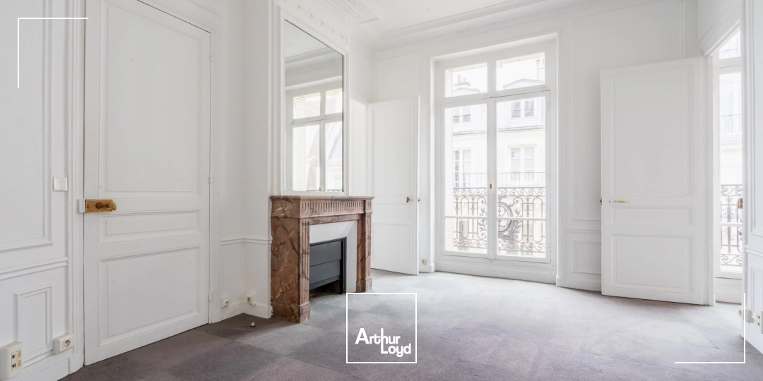 Bureaux à louer à PARIS 75008