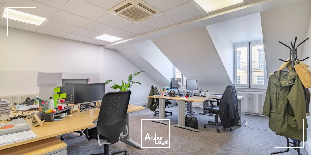 Bureaux à louer à PARIS 75009