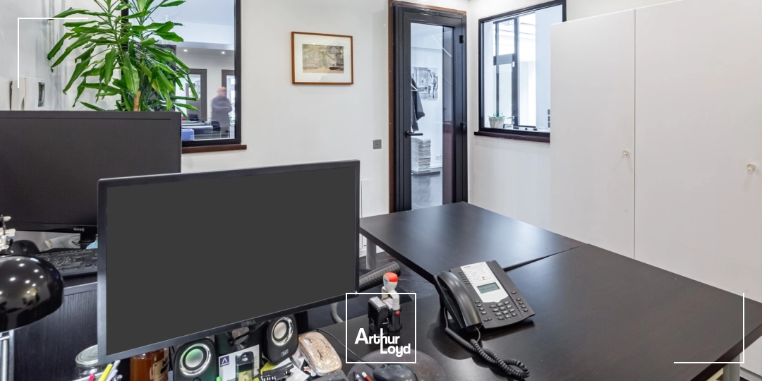 Bureaux à vendre à PARIS 75016