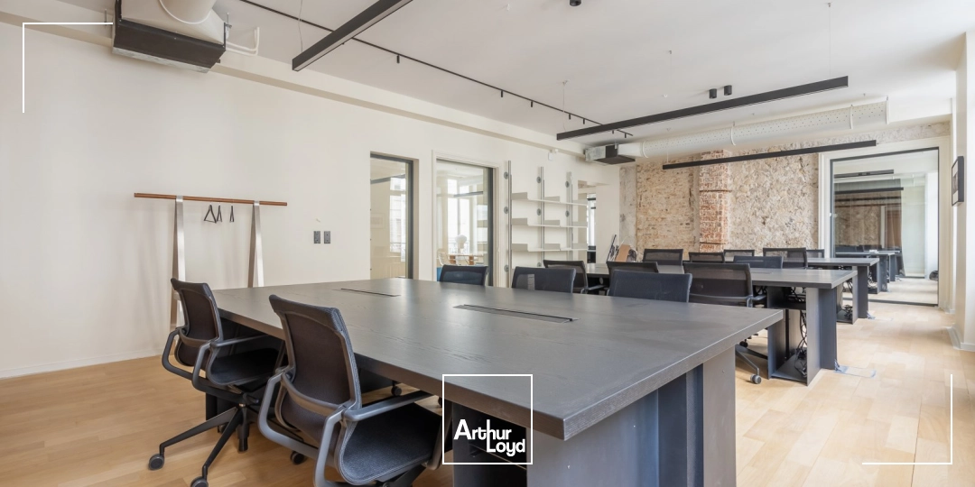 Bureaux à louer à PARIS 75009