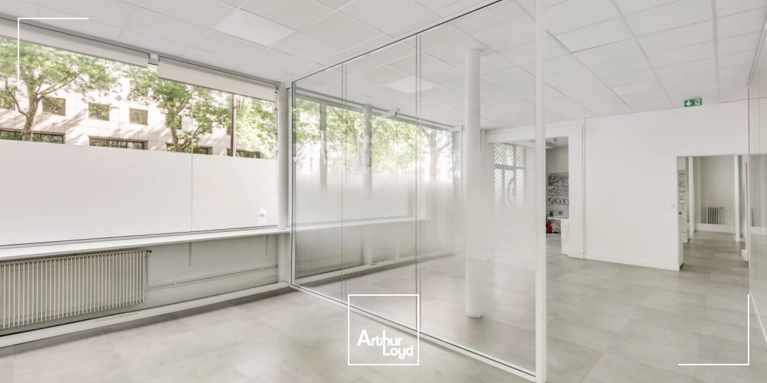 Bureaux à vendre à PARIS 75012