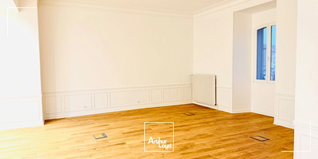 Bureaux à louer à PARIS 75016