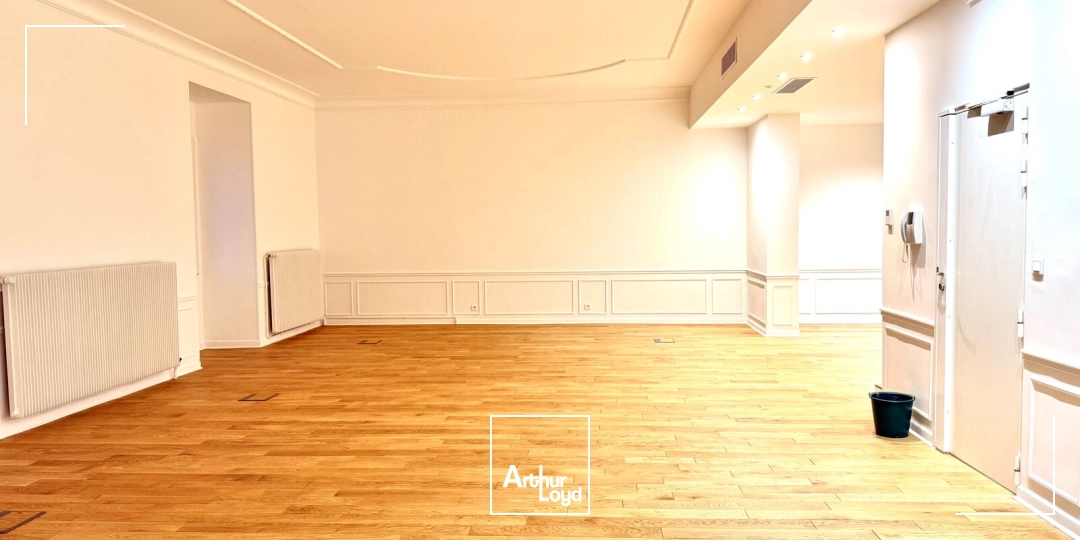 Bureaux à louer à PARIS 75016