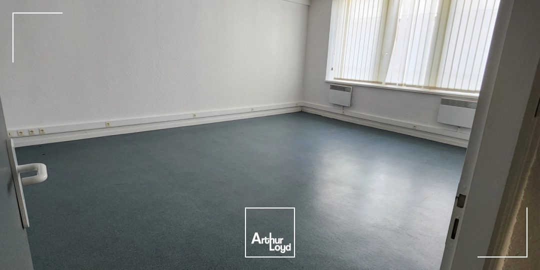 Location bureaux Belfort - 133,35 m2 - Proche gare et centre commercial