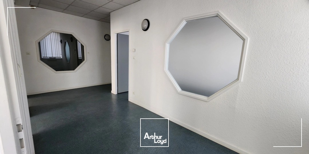 Location bureaux Belfort - 133,35 m2 - Proche gare et centre commercial