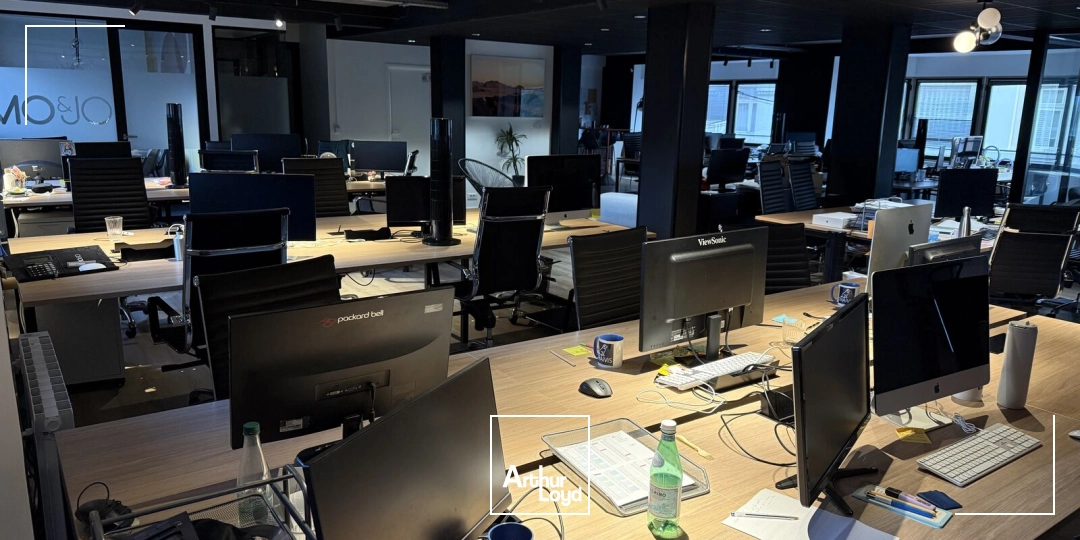 Bureaux à louer Lille Centre - Vue Quai de Wault - Plateaux de 200 à 300 m² haut standing et modulables