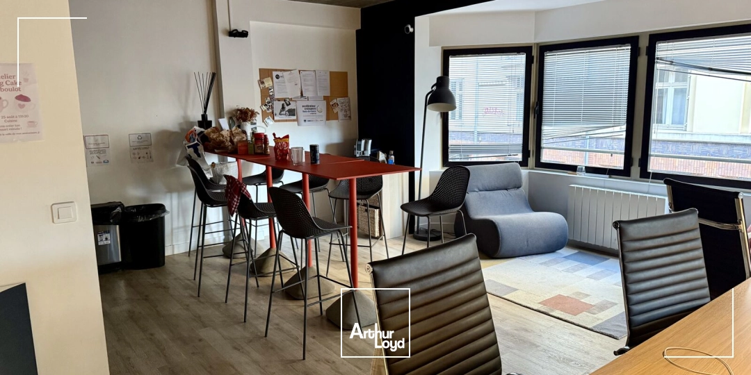 Bureaux à louer Lille Centre - Vue Quai de Wault - Plateaux de 200 à 300 m² haut standing et modulables