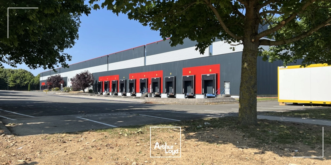 Entrepôts ICPE modulables à louer dès 8 115 m² - Goussainville, proximité Roissy CDG et Francilienne