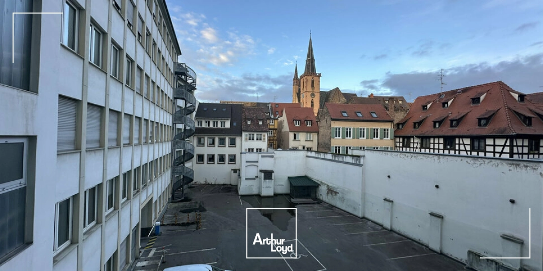 BUREAUX à LOUER de 928 m²