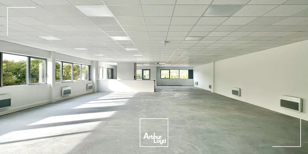 DERNIER LOT DISPONIBLE - Programme neuf de locaux d'activités à vendre sur ROUSSET