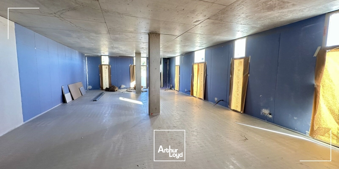 BUREAUX NEUFS À LOUER AIX LA DURANNE