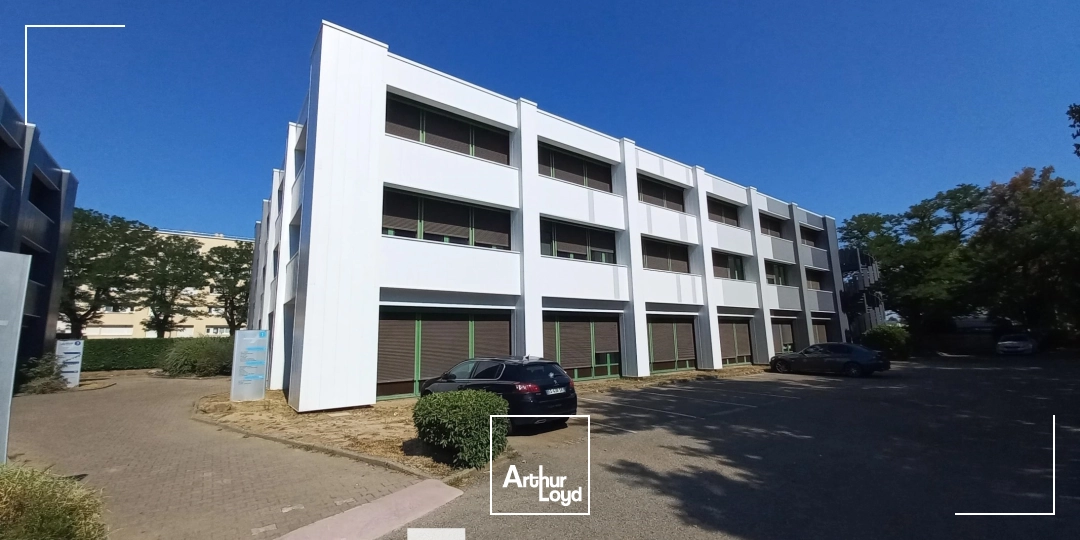 A louer - L'ATRIUM - Bureaux lumineux - Bron 