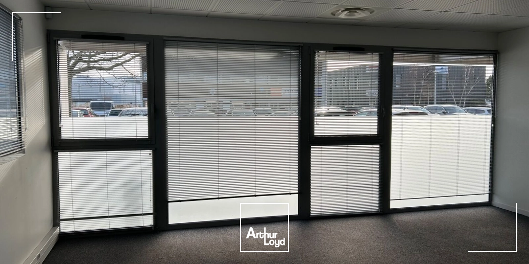 LOCATION - BUREAUX - OPENSPACE - 88 m2 - MONTOIR - CADREAN - AIRBUS - CHANTIERS DE L'ATLANTIQUE