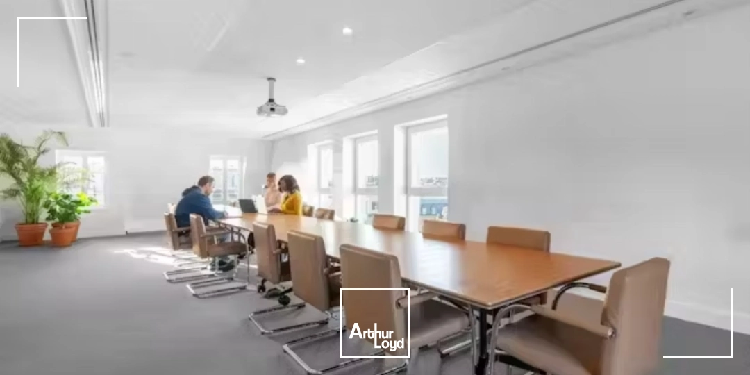 Bureaux A Louer - Spaces Etoile Hoche