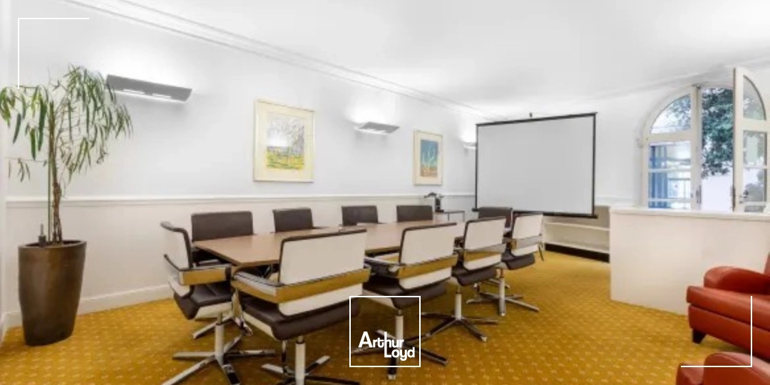 Bureaux A Louer - Régus George V