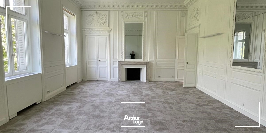 Bureaux A Louer - Sora François 1er