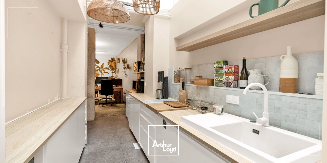 Bureaux A Louer - Sora Charles V