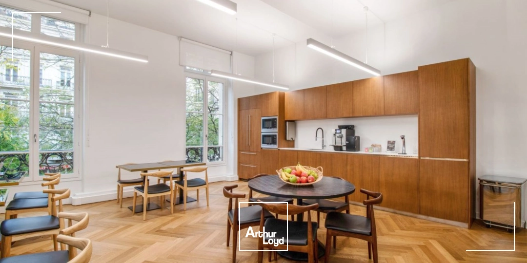 CW Privé à louer à PARIS 75011