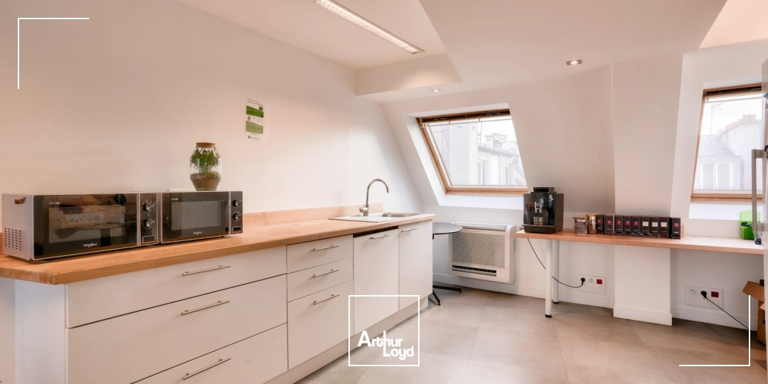 CW Privé à louer à PARIS 75009