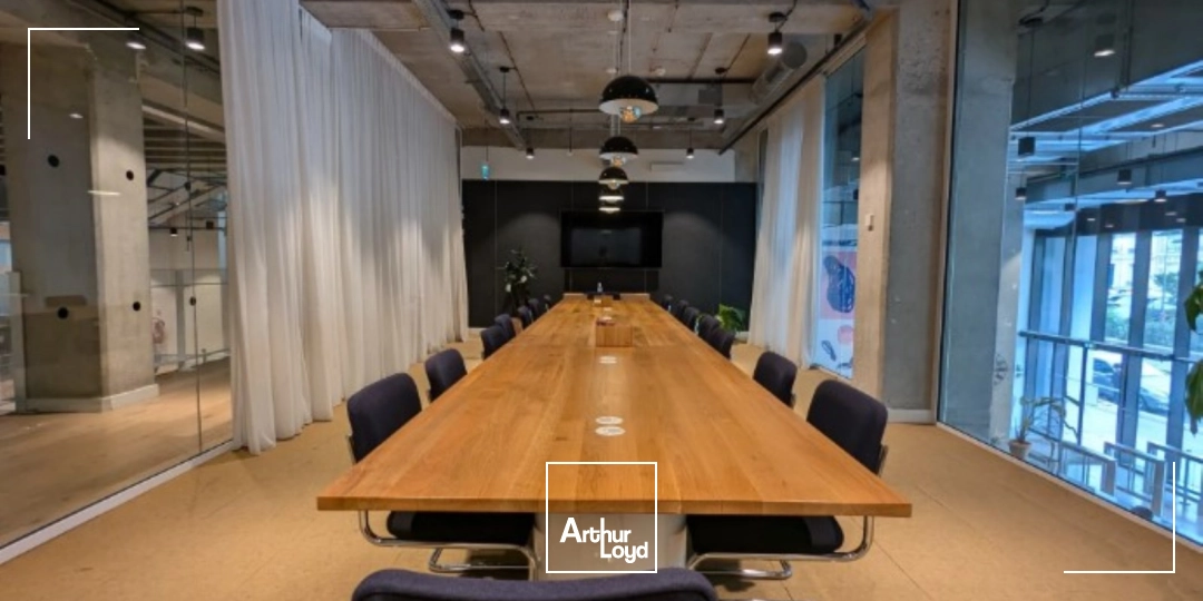 CW Privé à louer à PARIS 75017