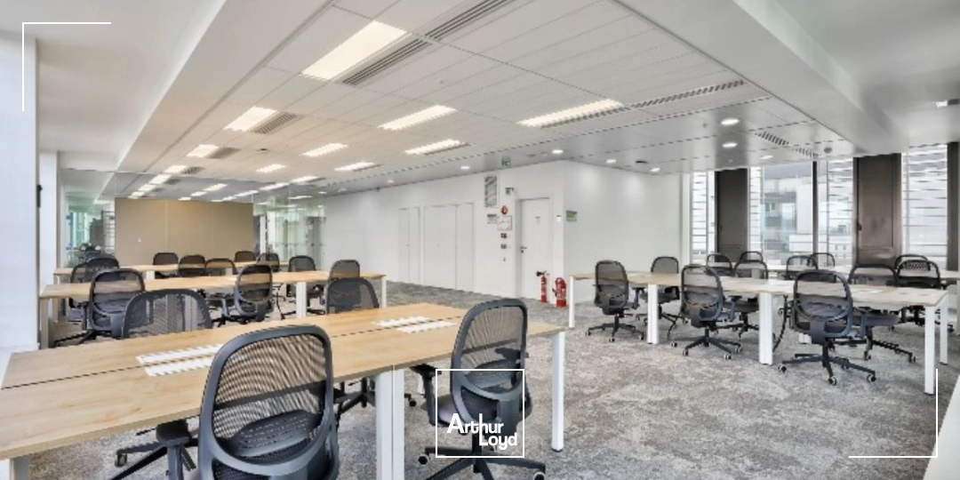 CW Privé à louer à PARIS 75019