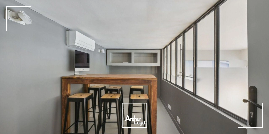 CW Privé à louer à PARIS 75009