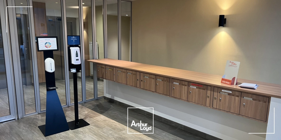 A LOUER - BUREAUX - 516 M2 - QUARTIER CHANTRERIE - NANTES