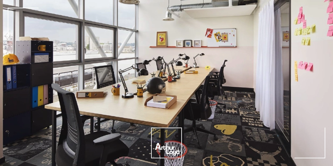 A louer - Bureaux en coworking - Bordeaux Bassins à flot