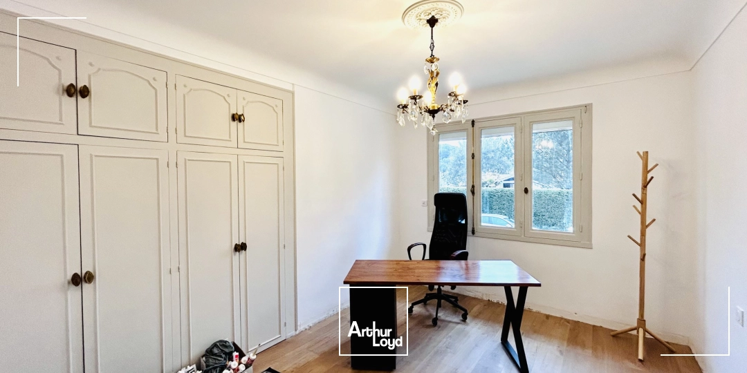 A louer - Bureaux privés dans espace coworking - Tresses proche Bordeaux