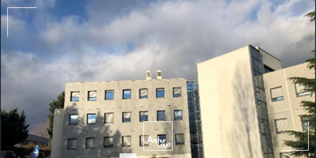 A vendre ou à louer - NEPTUNE PARK - Bureaux lumineux - Dardilly