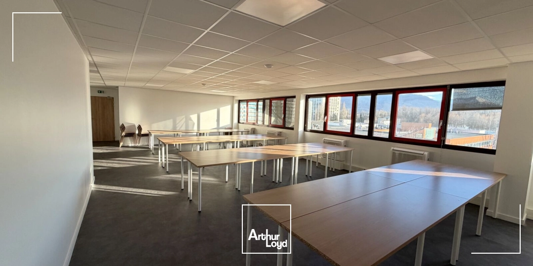 BUREAUX 456 m² A LOUER OU A VENDRE- LA TRONCHE 