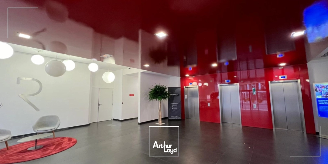 Bureaux très lumineux à louer - Quartier dynamique de Rueil-Malmaison - Accès privilégié aux transports