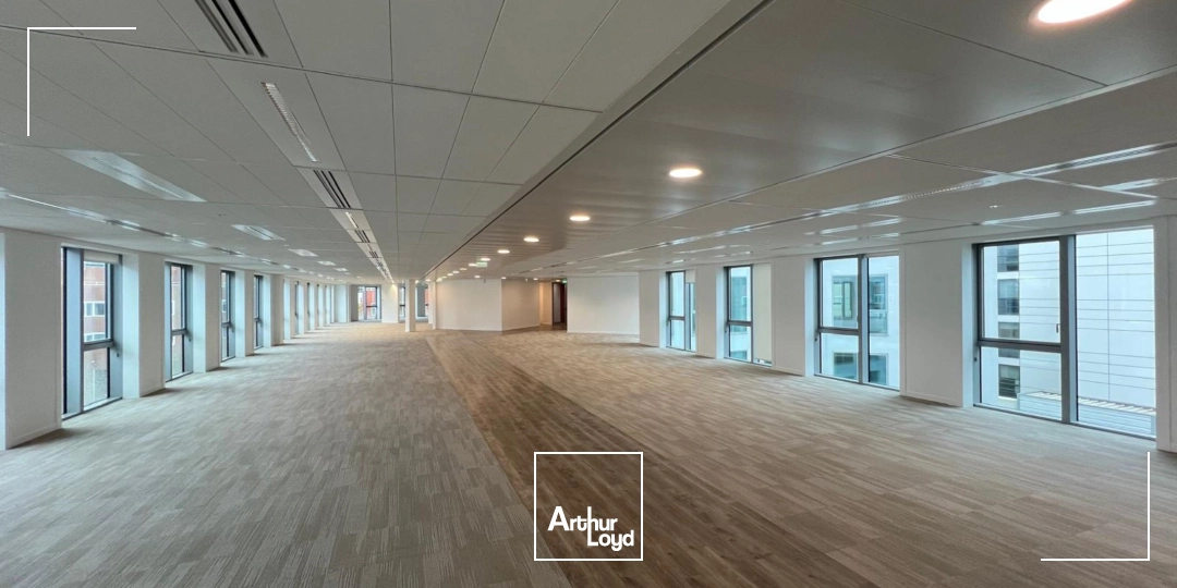 Bureaux très lumineux à louer - Quartier dynamique de Rueil-Malmaison - Accès privilégié aux transports