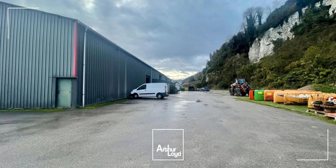 Locaux d'activité à vendre à CANTELEU 76380