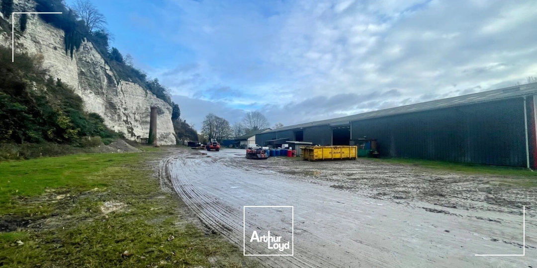 Locaux d'activité à vendre à CANTELEU 76380