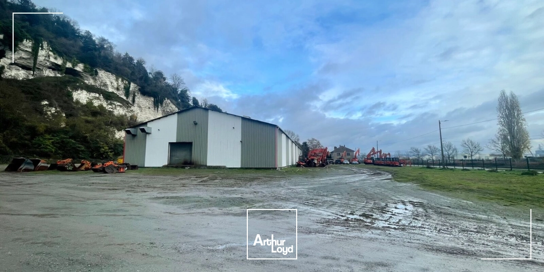 Locaux d'activité à vendre à CANTELEU 76380