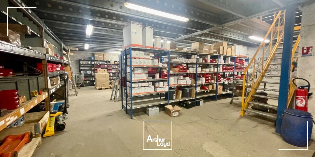 Locaux d'activité à vendre à CANTELEU 76380