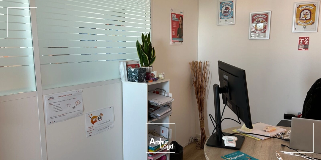 A LOUER - BUREAUX - GUERANDE - VILLEJAME- 39 M2