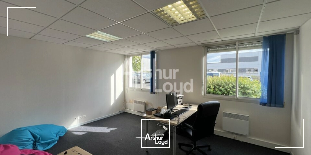 CHANTEPIE - BUREAUX A LOUER - 502 M² DIVISIBLES