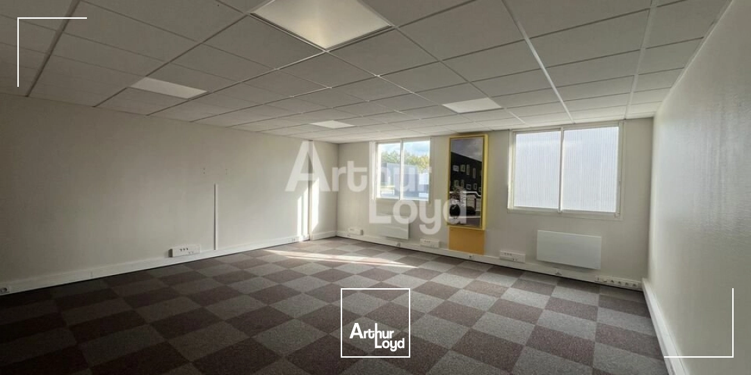 CHANTEPIE - BUREAUX A LOUER - 502 M² DIVISIBLES