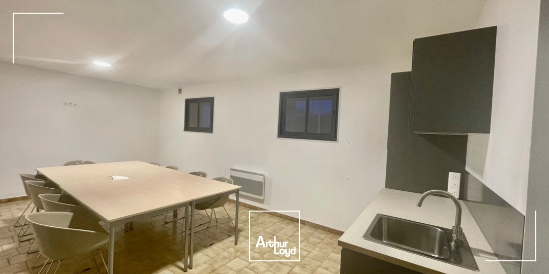 Bureaux à louer à LES AUTHIEUX SUR LE PORT SAINT OUEN 76520