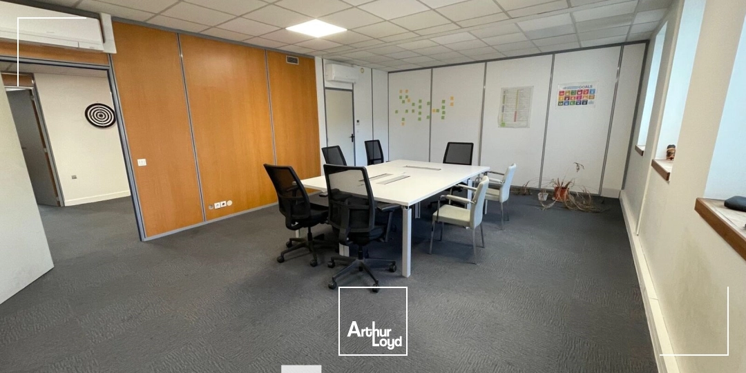 A vendre - RIVE DE SAONE - Bureaux lumineux - Lyon 4ème