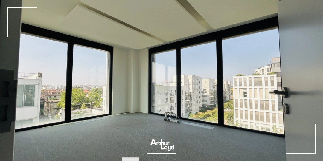 A louer - VERT ANIS - Bureaux lumineux - Vaulx En Velin