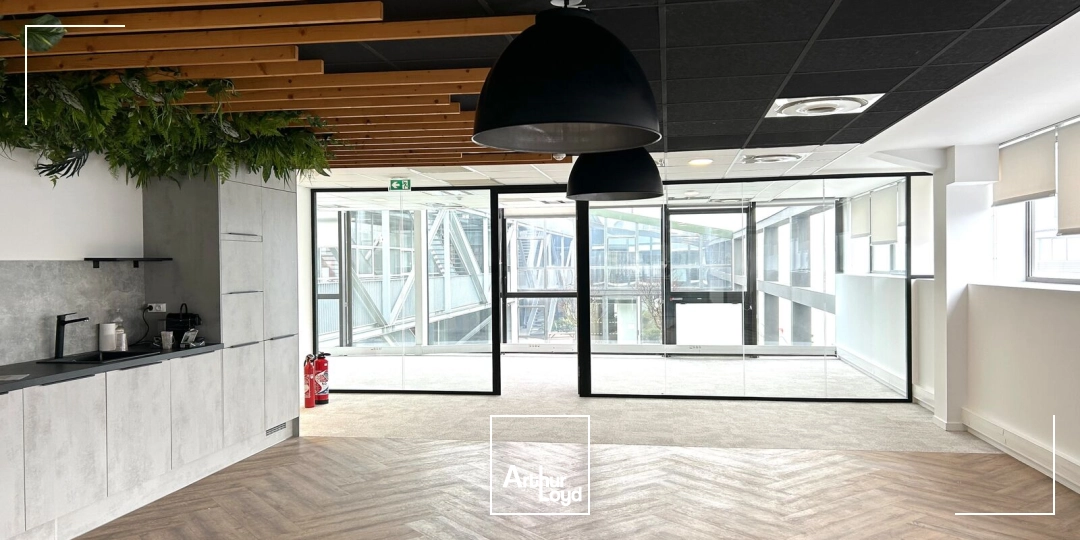 À LOUER - Bureaux 588 m² - Immeuble G5, Bassins à flot - Bordeaux