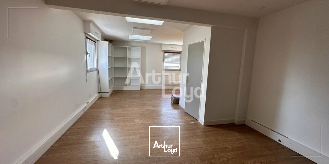 Locaux d'activité & Entrepôts - Location - NOYAL CHATILLON SUR SEICHE - 35230 - 525-525 - 7644170