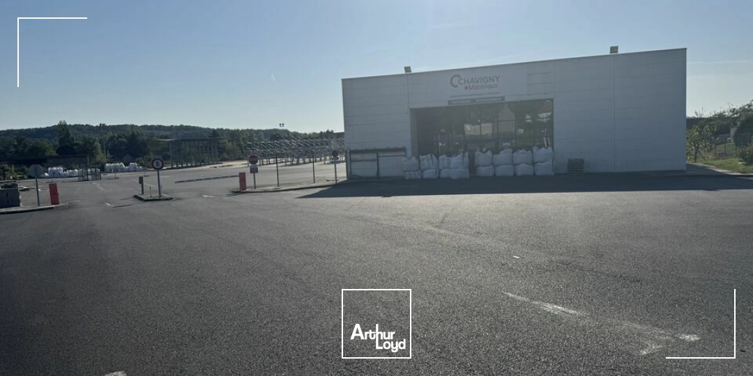 Locaux d'activité & Entrepôts - Location - YZEURES-SUR-CREUSE - 37290 - 1052-1052 - 7644226