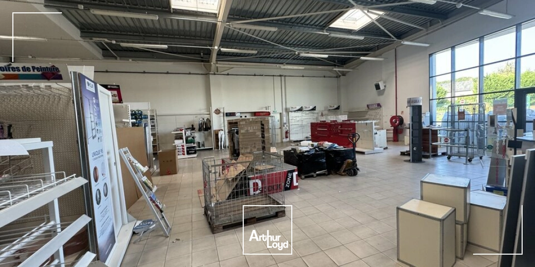 Locaux d'activité & Entrepôts - Location - YZEURES-SUR-CREUSE - 37290 - 1052-1052 - 7644227