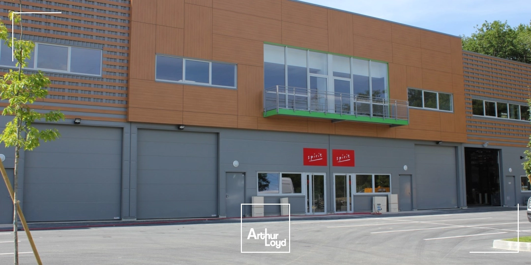 Locaux d'activité & Entrepôts - Location - VILLEBON SUR YVETTE - 91140 - 339-339 - 7654113